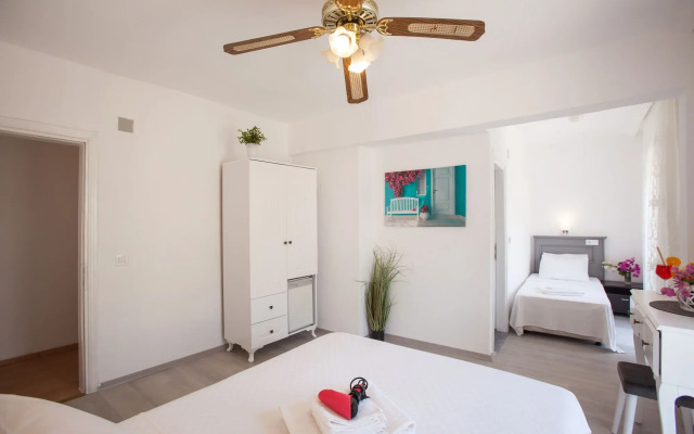 Papermoon Hotel & Apartments