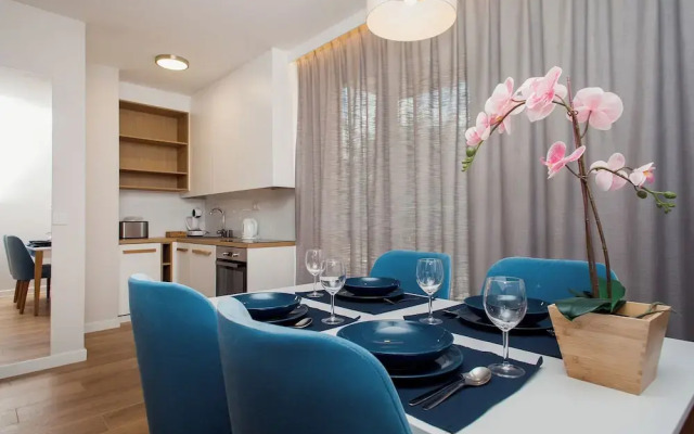 ShortStayPoland Aparthotel