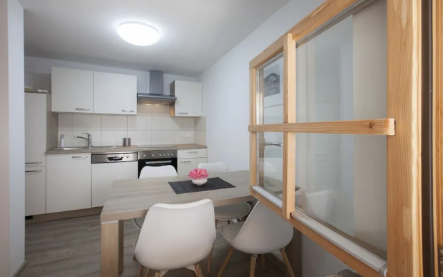 1861 Blejka apartments