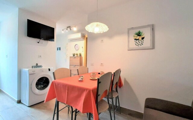Amazing Apartment in Labin With 2 Bedrooms