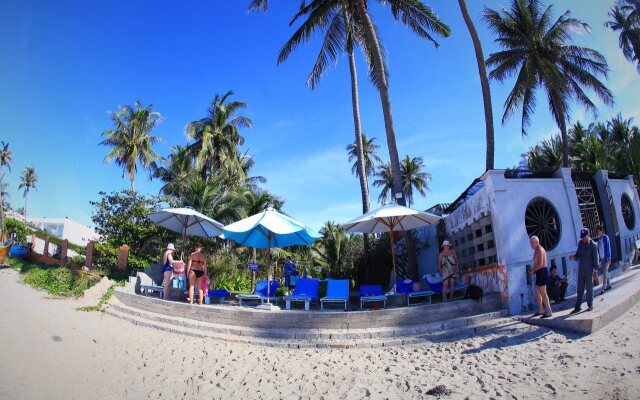 Coral Sea Resort