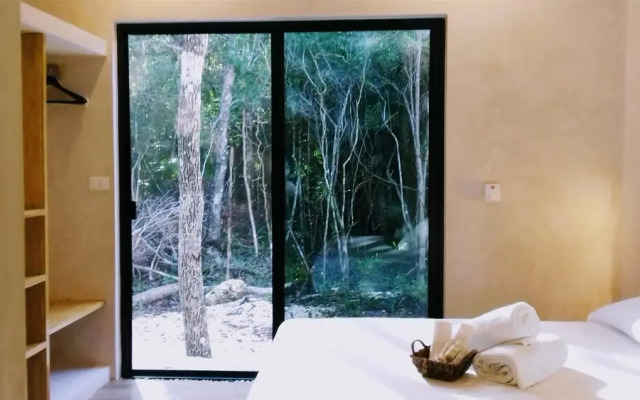 Tooj Cheel Lodge Tulum