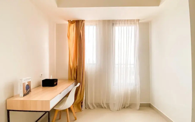 City View Studio Apartment at Evenciio Margonda