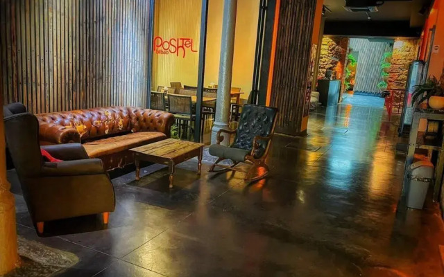 Poshtel Bilbao Premium Hostel
