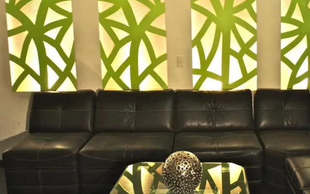 Business Suites SG