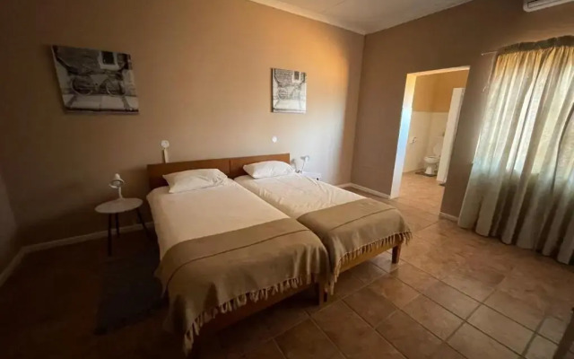 Aranos Hotel