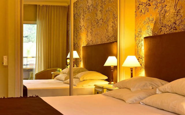 Pestana Village Garden Hotel