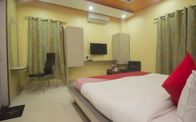 Sudhriti Hotel By OYO Rooms