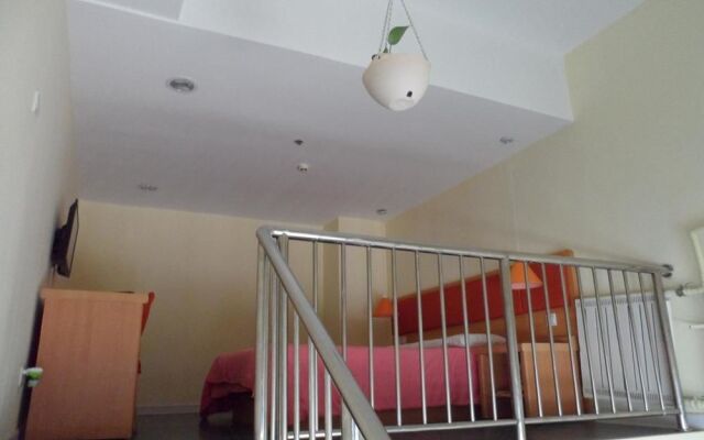 Home Inn Plus Qingdao University Yinchuan West Road Broadcasting Building