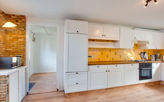 Simplistic Holiday Home in Kaatsheuvel near Efteling