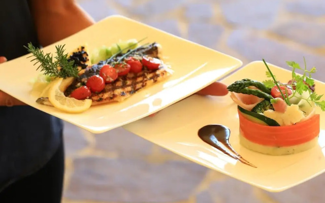 Apartment in La Motte Near Golf Course