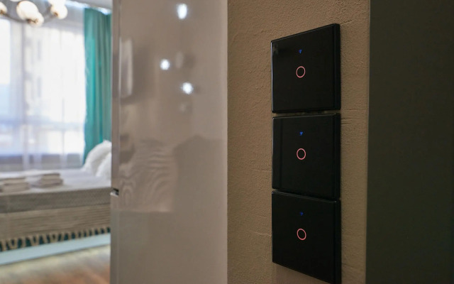 Premium на улице Эдуарда Дьяконова