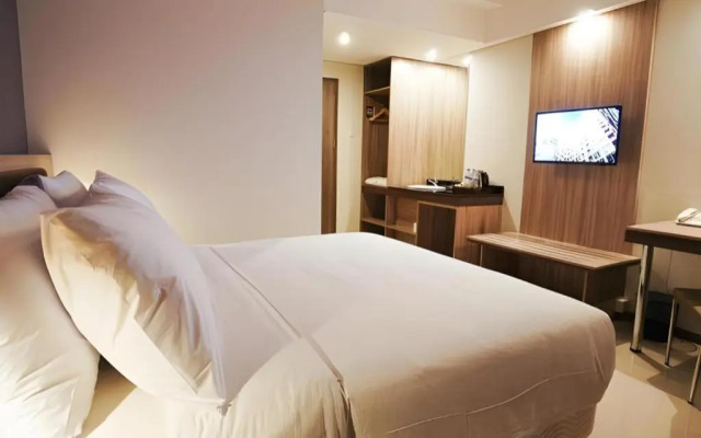 My Tower Hotel Surabaya