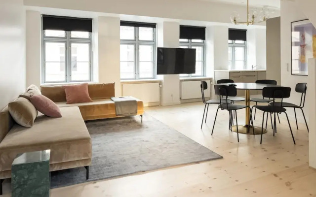 ★Luxury Apt · Shopping Street · Heart of CPH★