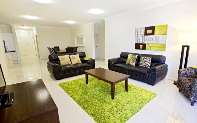 Astina Serviced Apartments - Central