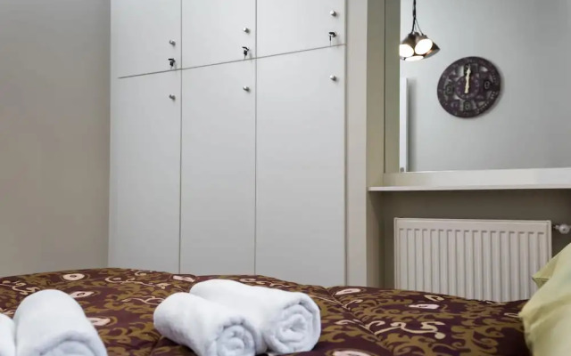 Vintage Apartment in the heart of Plaka