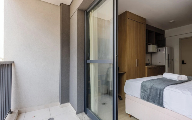 Studio With Pool 3 Minutes From the Subway Bss0703