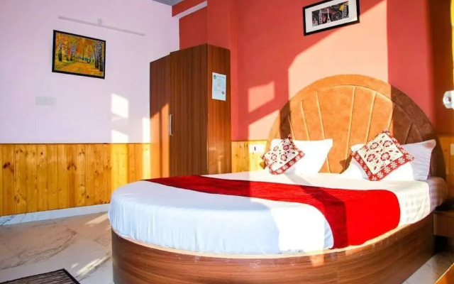 Cafe Saffron & Cottages