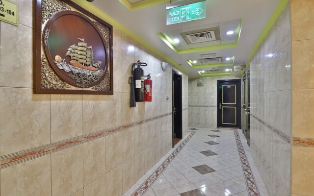 OYO 261 Remas Hotel Apartment