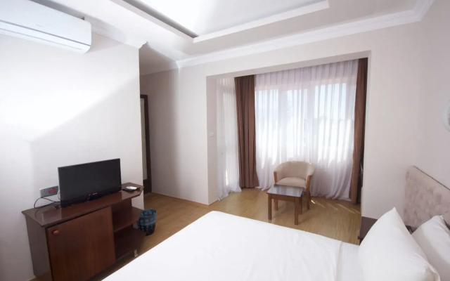Mv Hotel