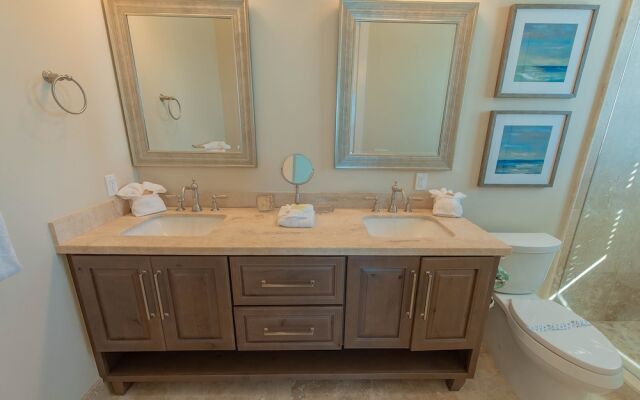 Beach Side Paradise Apartment 7