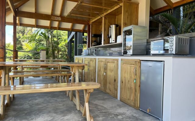 Paradise Chalets Yoga & Wellness