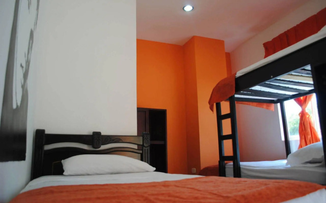 Hostal Zleeping