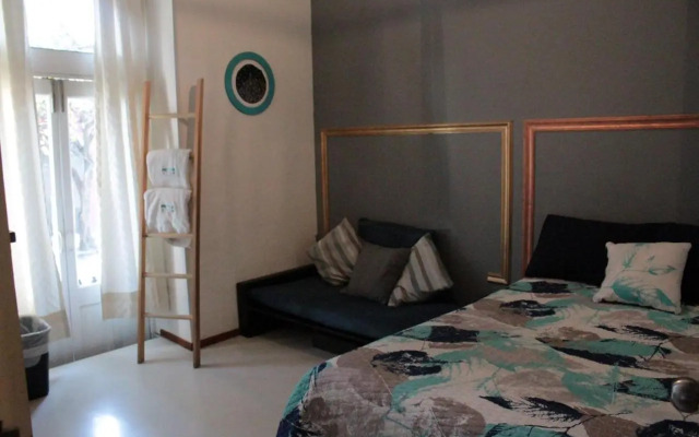 Metro Hostal Boutique