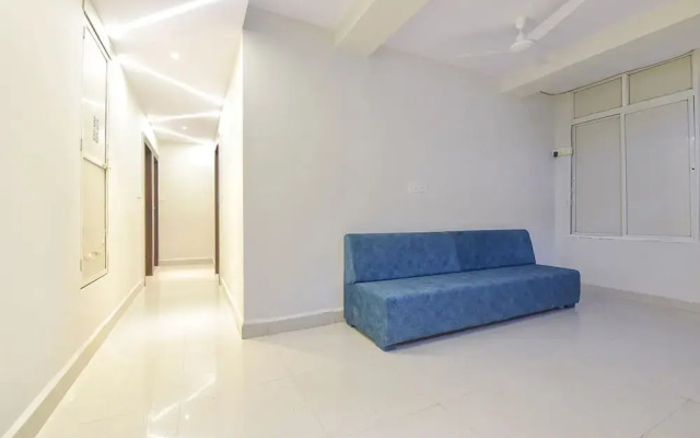 Fabhotel The Max Glory
