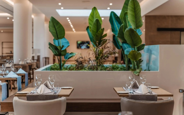 Gennadi Grand Resort