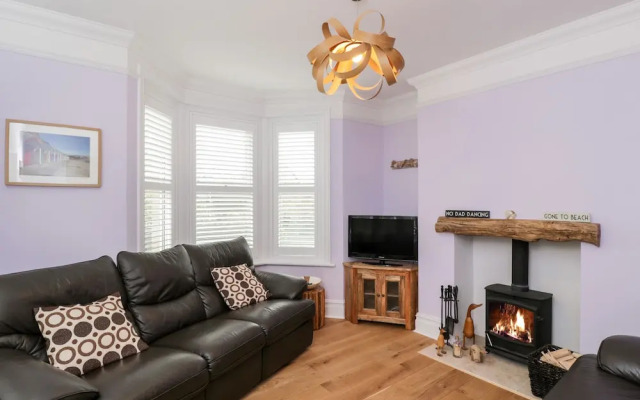 49 Ulwell Road