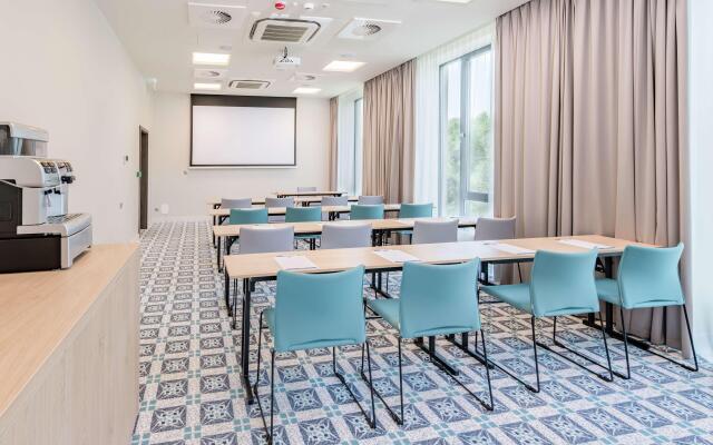 Hampton by Hilton Oswiecim
