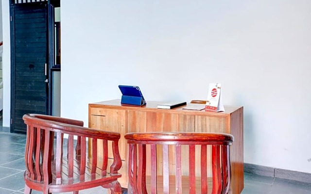 OYO 90671 Petanu Residence