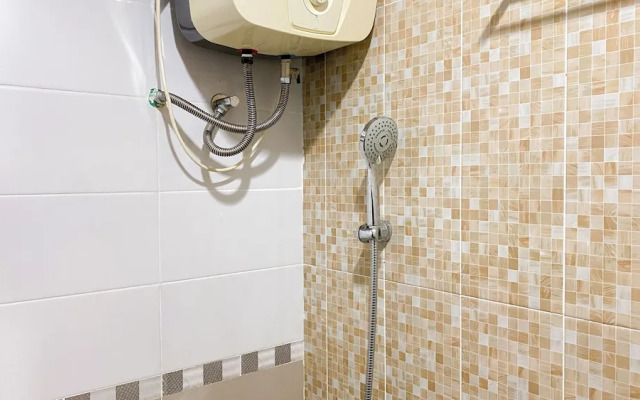 Comfort Living 2Br Apartment At Royal Olive Residence