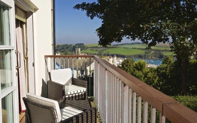 1 Combehaven