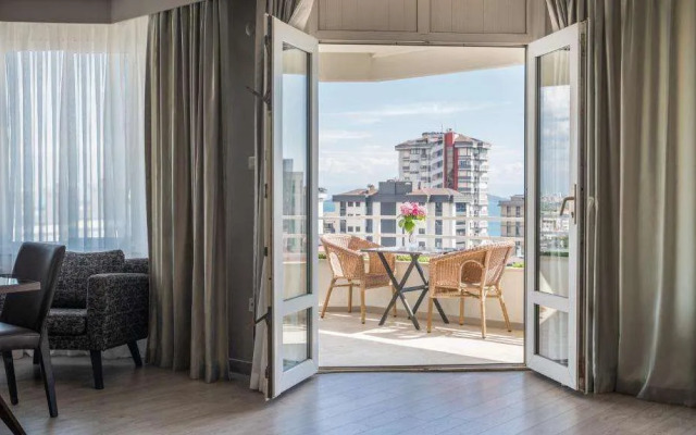 The Marmara Suadiye Residence