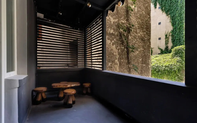 Bucharest Studios Hollywood Room