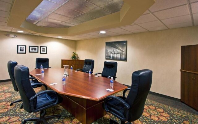 Holiday Inn Express Hotel & Suites Waterford by IHG