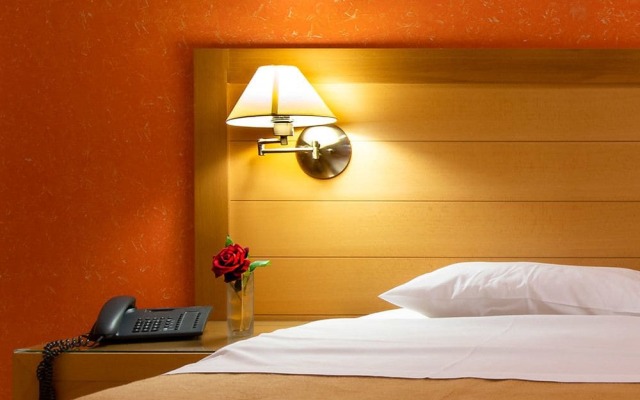 Hotel Avra