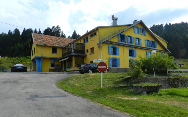 Apartment With 3 Bedrooms In Ban Sur Meurthe Clefcy With Pool Access 10 Km From The Slopes