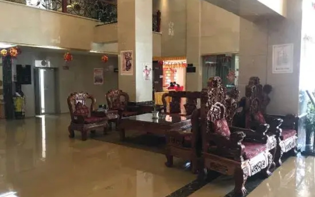 Dele Grand Hotel