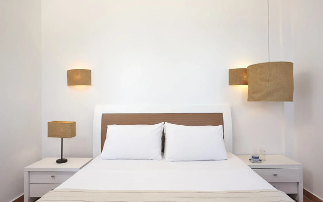 Anassa Mare Villas and Residences