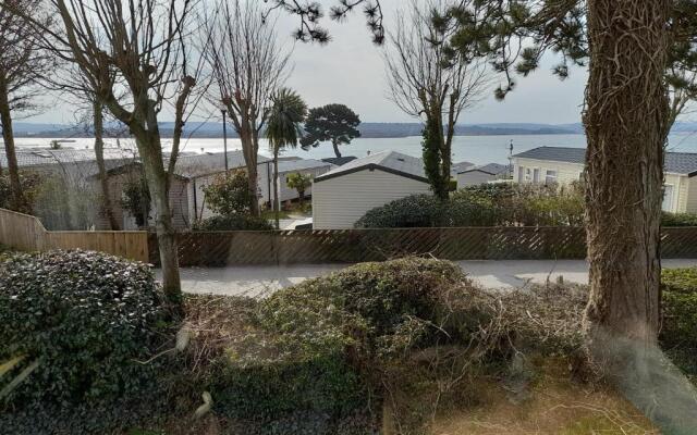 Pine Ridge 59 Rockley Park Poole with sea view