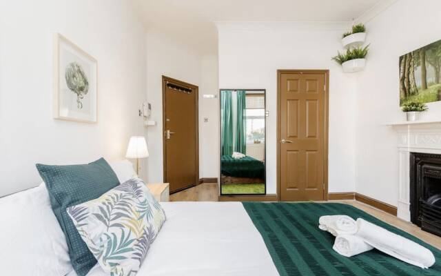 Ryam suites