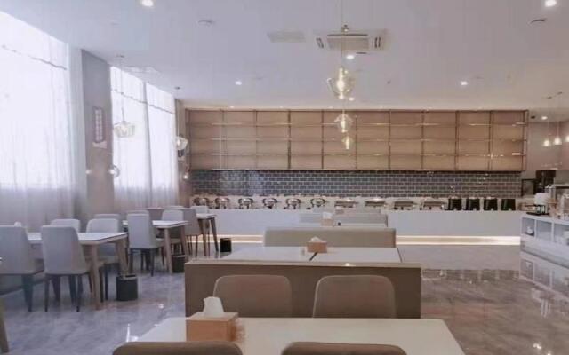 GreenTree Inn Zaozhuang Xuecheng Qilianshan Road