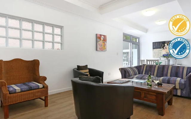 Dolphins Rest Fish Hoek