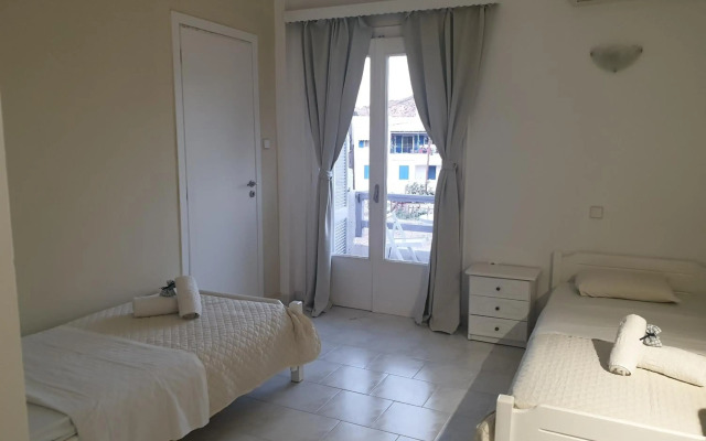 Syros Holidays
