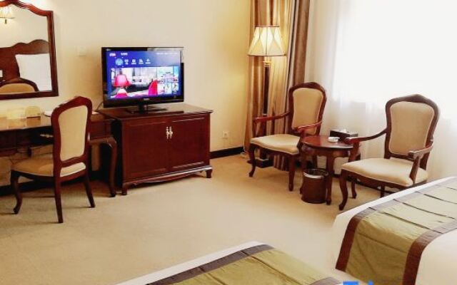 Orient International Hotel
