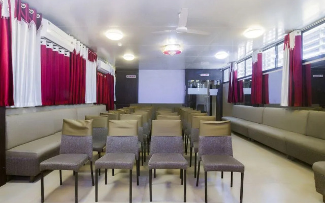 Hotel Park View By OYO Rooms