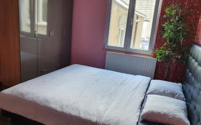Right choice room